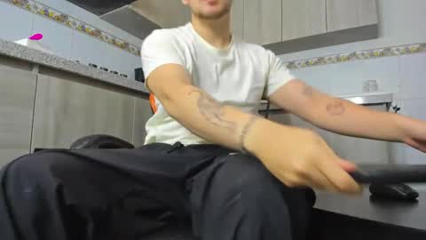 Snapshot of brunowalkerr chatting on 09.17.25 Say me Bruno online show from 09.17.25