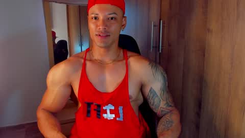 Snapshot of bryan_boy_ chatting on 12.09.24 bryan online show from 12.09.24