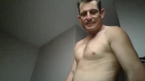 Snapshot of btownstud chatting on 09.13.25 btownstud online show from 09.13.25