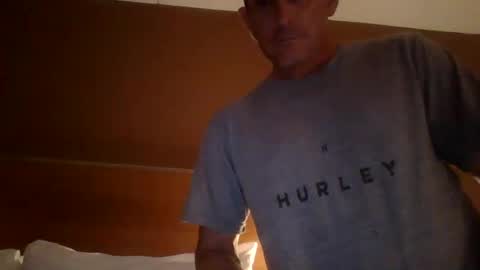 Snapshot of btownstud chatting on 09.26.25 btownstud online show from 09.26.25