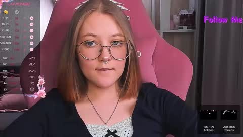 Snapshot of bubble_bunny chatting on 12.21.24 Ruby online show from 12.21.24