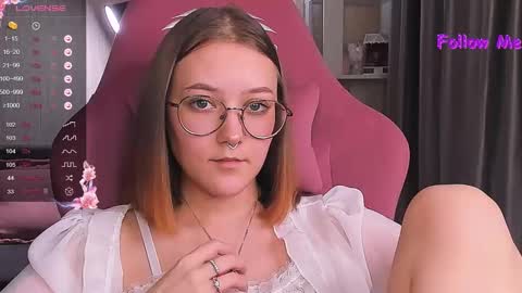 Snapshot of bubble_bunny chatting on 12.30.24 Ruby online show from 12.30.24