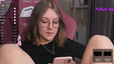 Snapshot of bubble_bunny chatting on 01.21.25 Ruby online show from 01.21.25