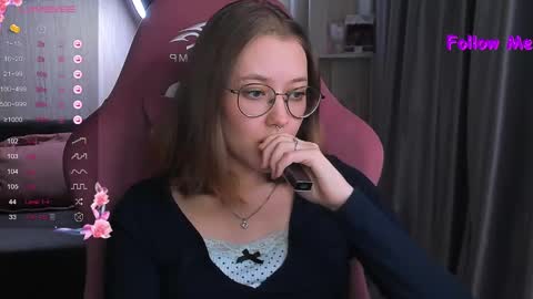 Snapshot of bubble_bunny chatting on 02.06.25 Ruby online show from 02.06.25