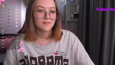 Snapshot of bubble_bunny chatting on 02.13.25 Ruby online show from 02.13.25