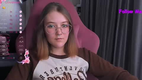 Snapshot of bubble_bunny chatting on 02.20.25 Ruby online show from 02.20.25