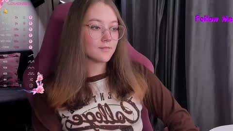 Snapshot of bubble_bunny chatting on 10.07.25 Ruby online show from 10.07.25