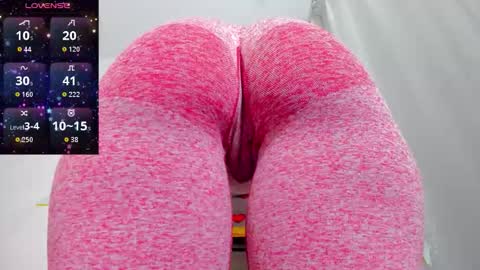 Snapshot of bubblebum4you chatting on 10.21.25 bubblebum4you online show from 10.21.25