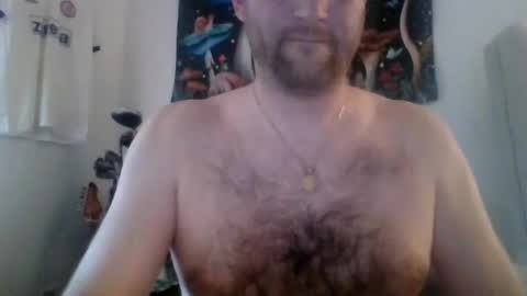 Snapshot of bumlover4567 chatting on 12.18.24 bumlover4567 online show from 12.18.24