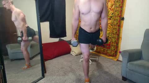 Snapshot of bun_twunk chatting on 11.08.25 Shane online show from 11.08.25