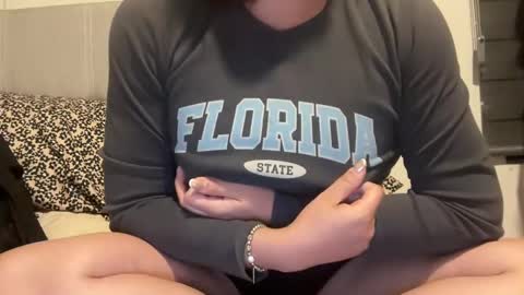 Snapshot of bunny_bigass1990 chatting on 09.13.25 Big Ass Bunny online show from 09.13.25