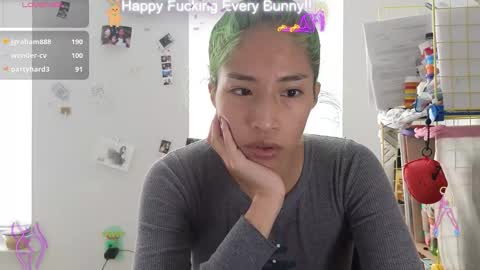 Snapshot of bunnycheekz chatting on 01.09.25 Tokki bunny online show from 01.09.25