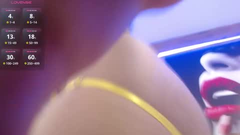 Snapshot of bunnyebony1 chatting on 02.14.25 Ashlye online show from 02.14.25