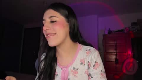 Snapshot of bunnyy09 chatting on 09.19.25 Jess online show from 09.19.25