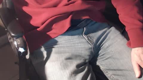 Snapshot of cagay8 chatting on 02.14.25 CAgay8 online show from 02.14.25