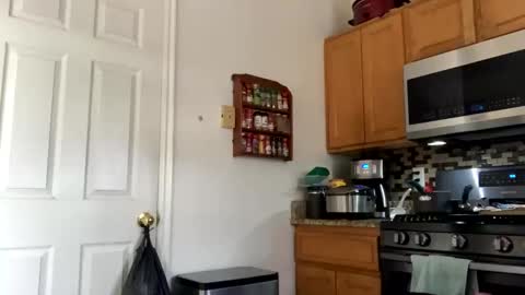 Snapshot of calishop1 chatting on 12.16.24 calishop1 online show from 12.16.24