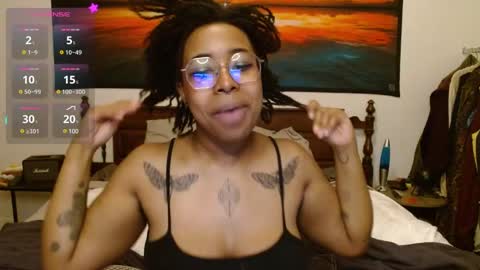 Snapshot of call_me_hedone chatting on 02.14.25 Hedone online show from 02.14.25