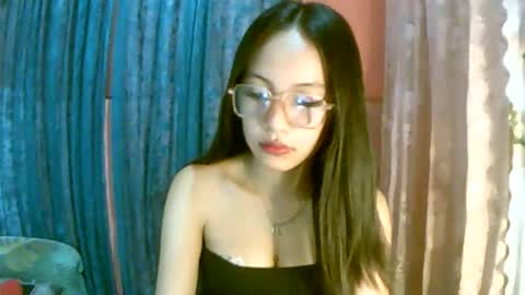 Freya online show from 10.07.25