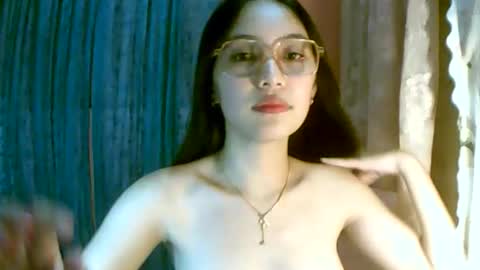 Freya online show from 10.24.25