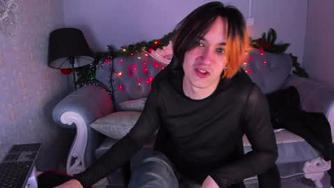 Calvin Owens online show from 01.12.25