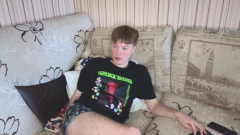 Snapshot of cameron_crowly chatting on 01.13.25 Cameron online show from 01.13.25