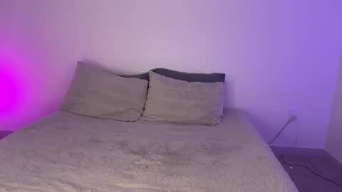 Snapshot of camilaaaxxx chatting on 09.27.25 Camila online show from 09.27.25