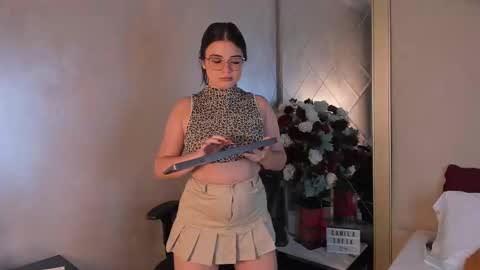 Snapshot of camilasofiia chatting on 09.28.25 Camila online show from 09.28.25