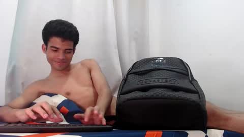 Snapshot of camillo_beischel_ chatting on 09.09.25 camillo_beischel_ online show from 09.09.25