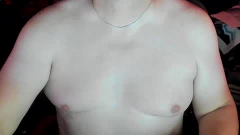 Snapshot of camshowmac chatting on 11.08.25 Camshowmac online show from 11.08.25