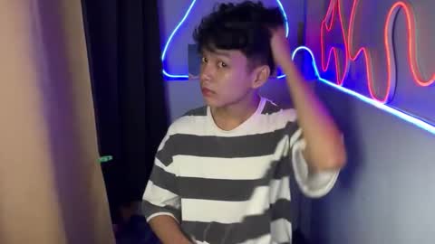 Snapshot of camwithethan chatting on 09.11.25 Ethan online show from 09.11.25