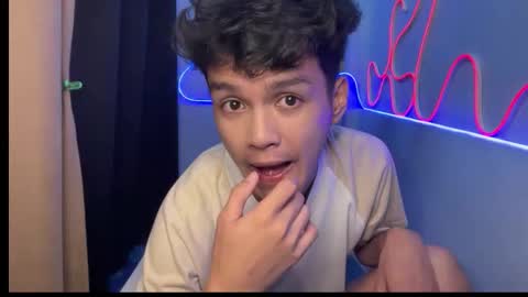 Snapshot of camwithethan chatting on 09.13.25 Ethan online show from 09.13.25