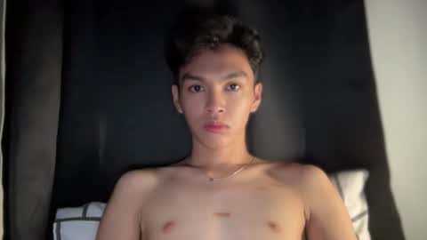 Snapshot of camwithethan chatting on 11.09.25 Ethan online show from 11.09.25