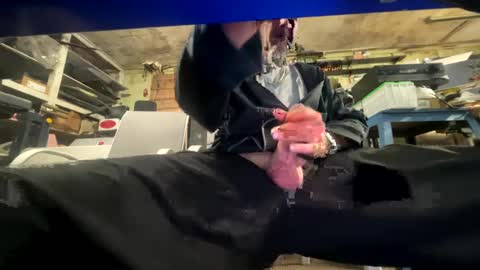 Snapshot of canadianchris1007 chatting on 09.27.25 Chris online show from 09.27.25