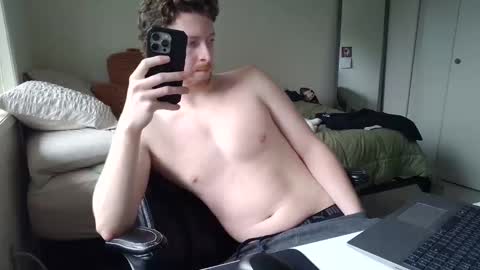 Snapshot of canadianstud18 chatting on 02.03.25 Devon online show from 02.03.25