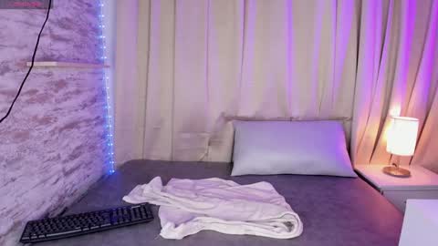 Snapshot of candycuckol chatting on 01.19.25 Candy online show from 01.19.25