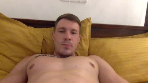 Snapshot of capt_oliver chatting on 12.06.24 follow my twitter  online show from 12.06.24