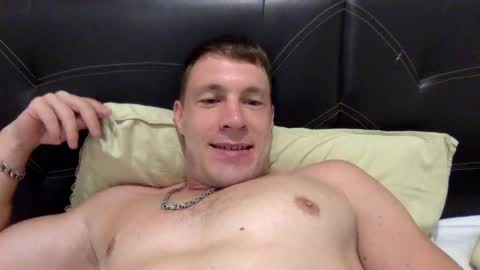 Snapshot of capt_oliver chatting on 01.16.25 follow my twitter  online show from 01.16.25