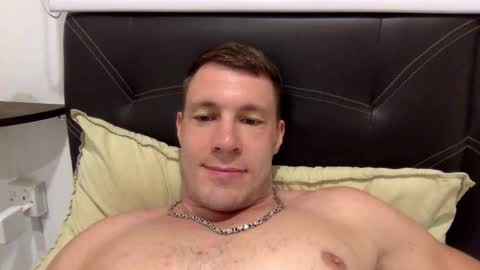 Snapshot of capt_oliver chatting on 01.17.25 follow my twitter  online show from 01.17.25