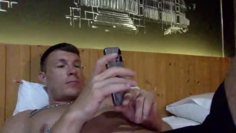 Snapshot of capt_oliver chatting on 02.08.25 follow my twitter  online show from 02.08.25