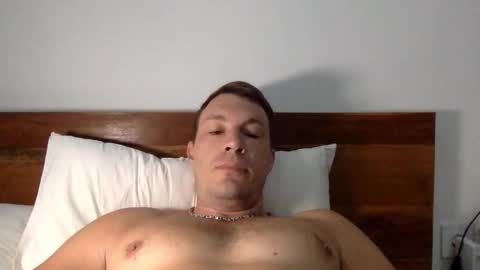 Snapshot of capt_oliver chatting on 10.11.25 follow my twitter  online show from 10.11.25