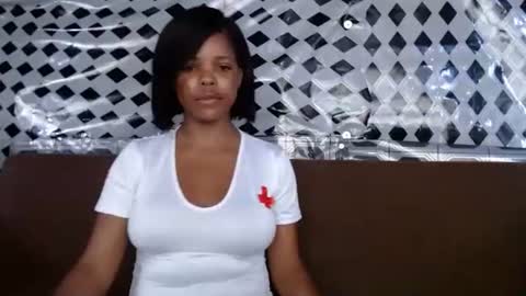 Snapshot of caramelbbe chatting on 02.24.25 fifi online show from 02.24.25