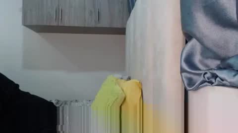 Snapshot of caramelbbe chatting on 03.05.25 fifi online show from 03.05.25