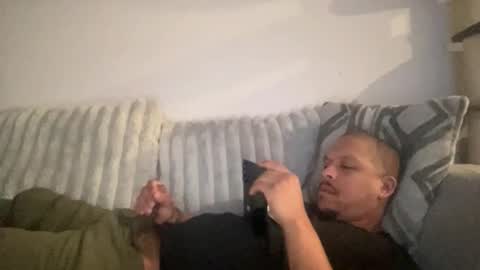 Snapshot of caramelizedzeus chatting on 11.08.25 caramelizedzeus online show from 11.08.25