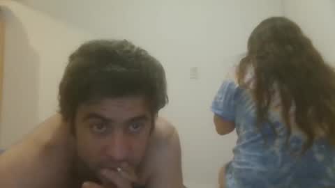 Snapshot of caravibugue chatting on 12.10.24 caravibugue online show from 12.10.24