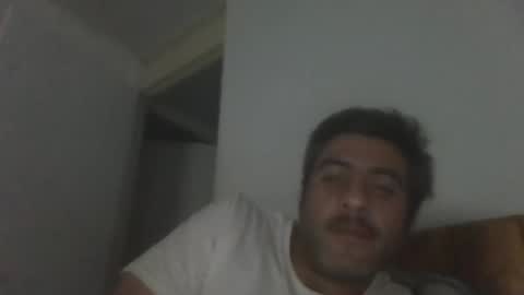 Snapshot of caravibugue chatting on 12.31.24 caravibugue online show from 12.31.24