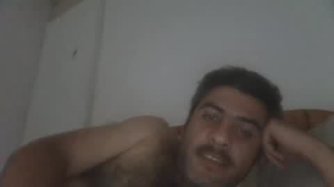 Snapshot of caravibugue chatting on 12.31.24 caravibugue online show from 12.31.24