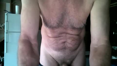 Snapshot of caressluving chatting on 09.12.25 Caressluving online show from 09.12.25