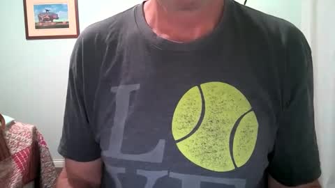 Snapshot of caressluving chatting on 10.06.25 Caressluving online show from 10.06.25