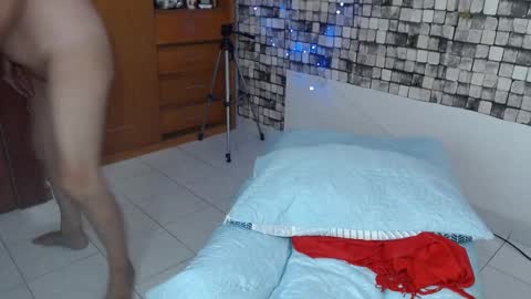 Snapshot of carla_lopera chatting on 02.21.25 Carla online show from 02.21.25