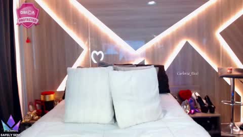 Snapshot of carlotta_ricci chatting on 02.27.25 Carla Carla I am sensual goddes and i was born for loveworshipping and enjoyment. online show from 02.27.25